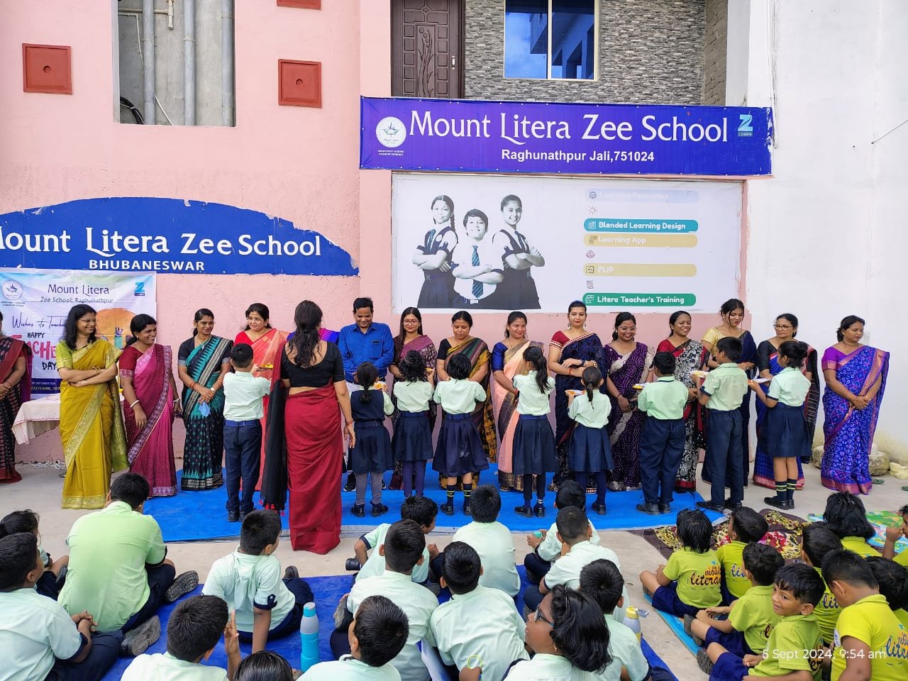 Mount Litera Zee School Fees