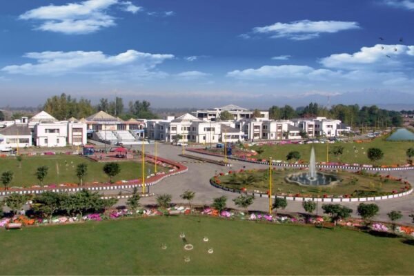 Jammu & Kashmir University: A Window into Wisdom and Wonder Jammu & Kashmir University