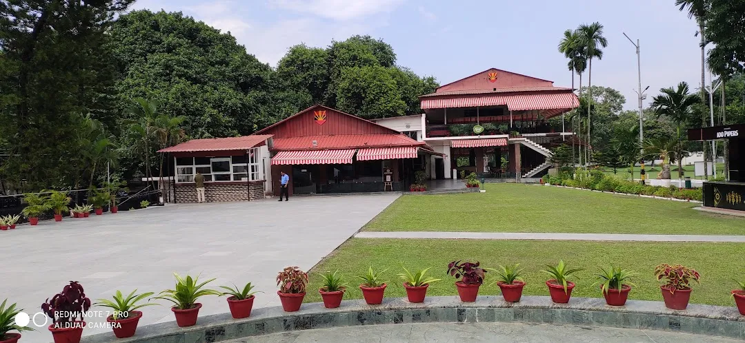 Army Officers Institute