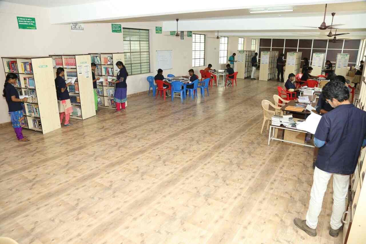 Mangayarkarasi College of Education